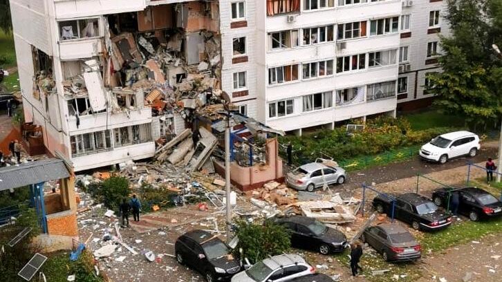 Многоквартирный жилой дом в Ногинске разрушенный в результате взрыва бытового газа Многоквартирный жилой дом в Ногинске разрушенный в результате взрыва бытового газа - РИА Новости, 1920, 08.09.2021