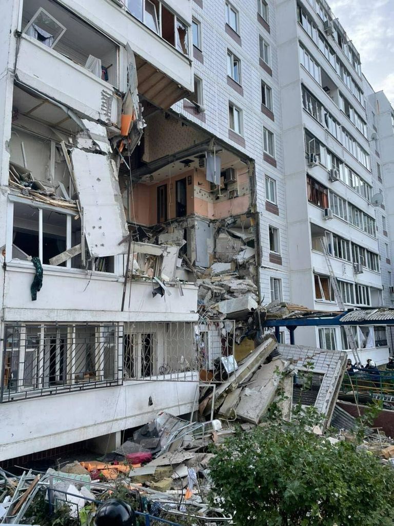 Многоквартирный жилой дом в Ногинске разрушенный в результате взрыва бытового газа Многоквартирный жилой дом в Ногинске разрушенный в результате взрыва бытового газа