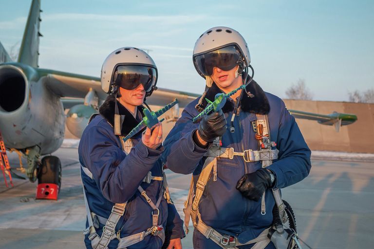 Воздушные стражи. Автор Ирина Теущакова. Номинация Воздушные стражи Воздушные стражи. Автор Ирина Теущакова. Номинация Воздушные стражи