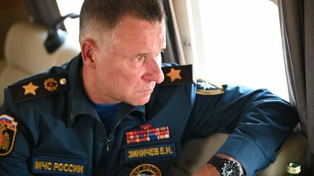 Спасая жизнь человека: трагически погиб глава МЧС Евгений Зиничев Спасая жизнь человека: трагически погиб глава МЧС Евгений Зиничев - РИА Новости, 1920, 08.09.2021