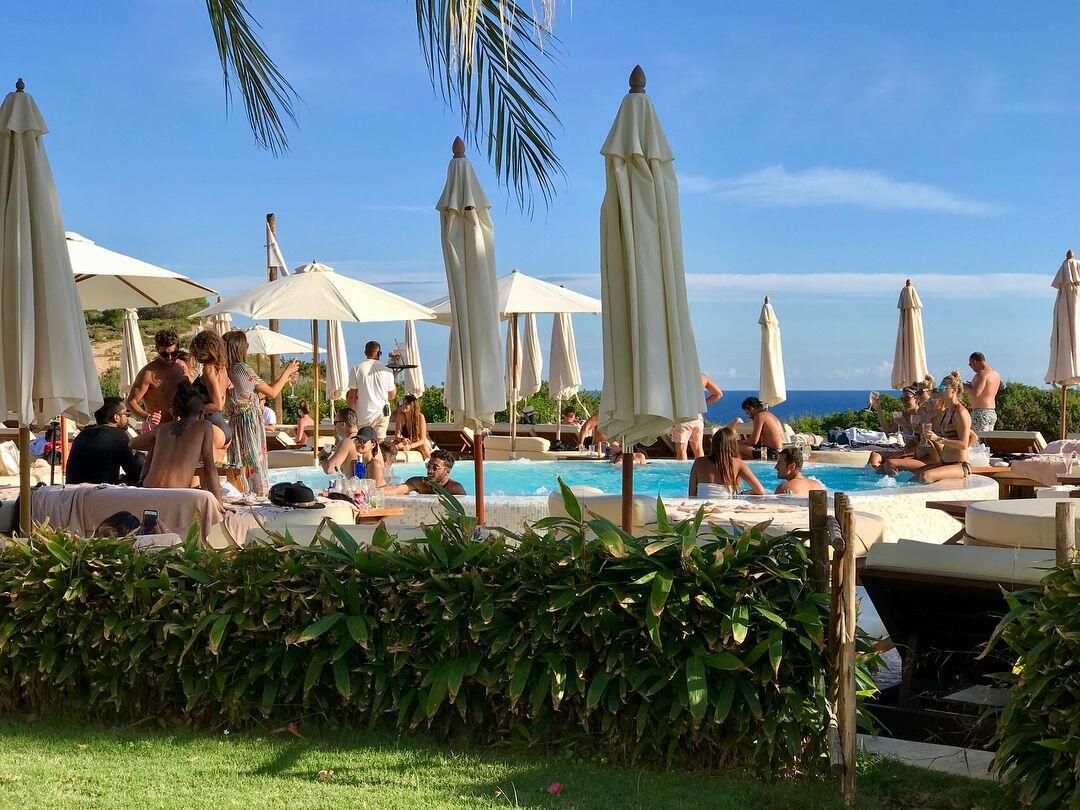Beach club 117 в Крыму Beach club 117 в Крыму - РИА Новости, 1920, 10.09.2021