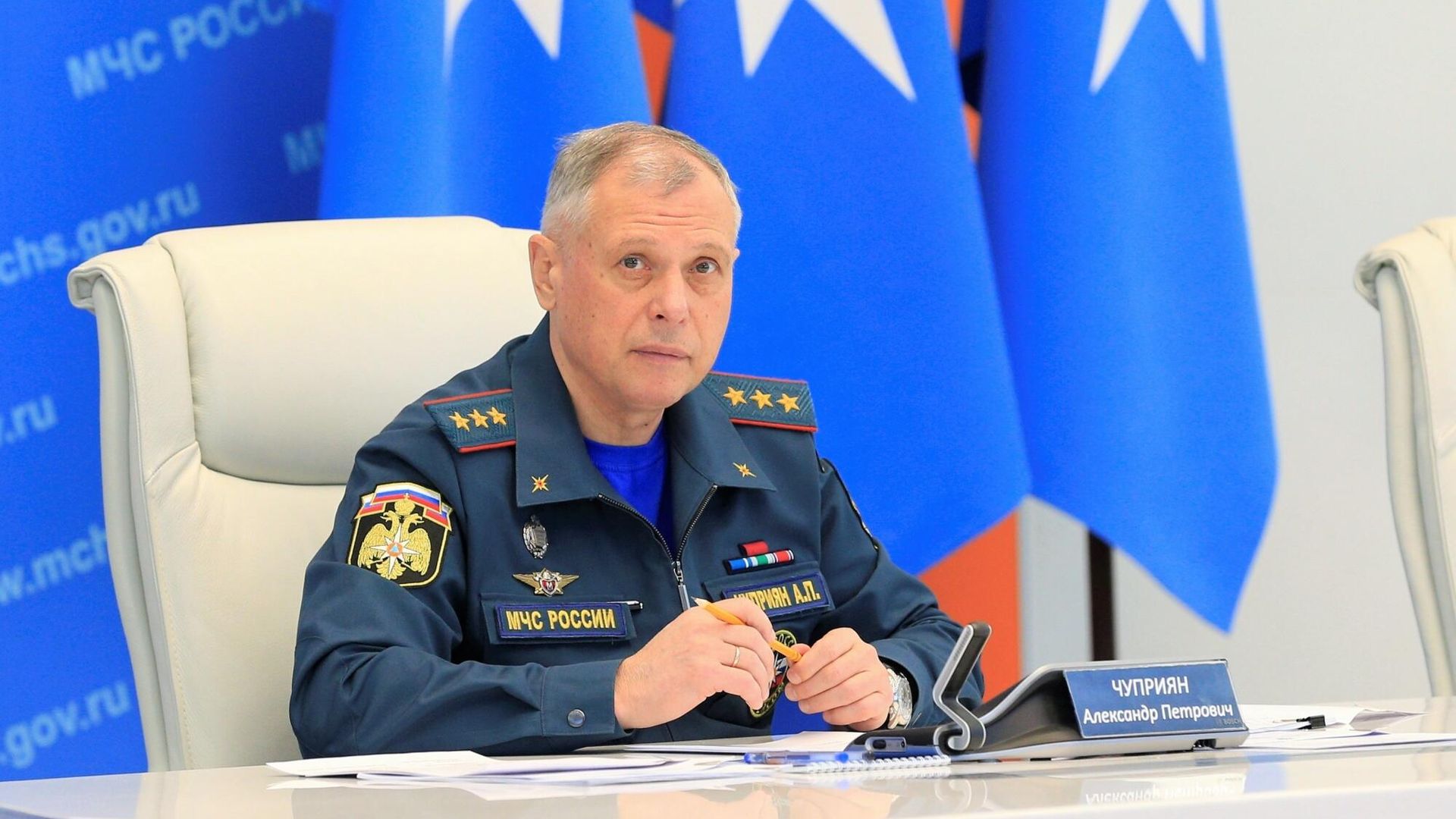Врио министра Российской Федерации по делам гражданской обороны, чрезвычайным ситуациям и ликвидации последствий стихийных бедствий Александр Чуприян Врио министра Российской Федерации по делам гражданской обороны, чрезвычайным ситуациям и ликвидации последствий стихийных бедствий Александр Чуприян - РИА Новости, 1920, 10.05.2022