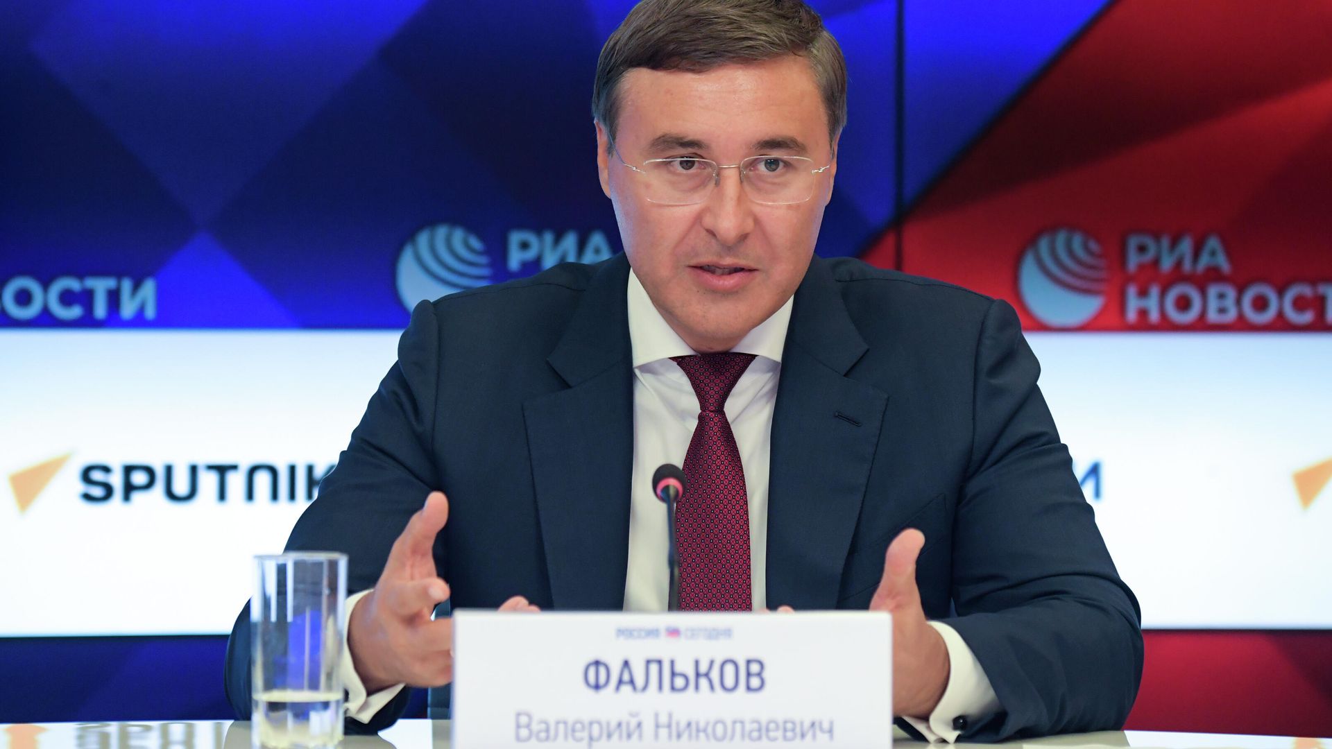 Министр науки и высшего образования Российской Федерации Валерий Фальков Министр науки и высшего образования Российской Федерации Валерий Фальков - РИА Новости, 1920, 11.08.2026
