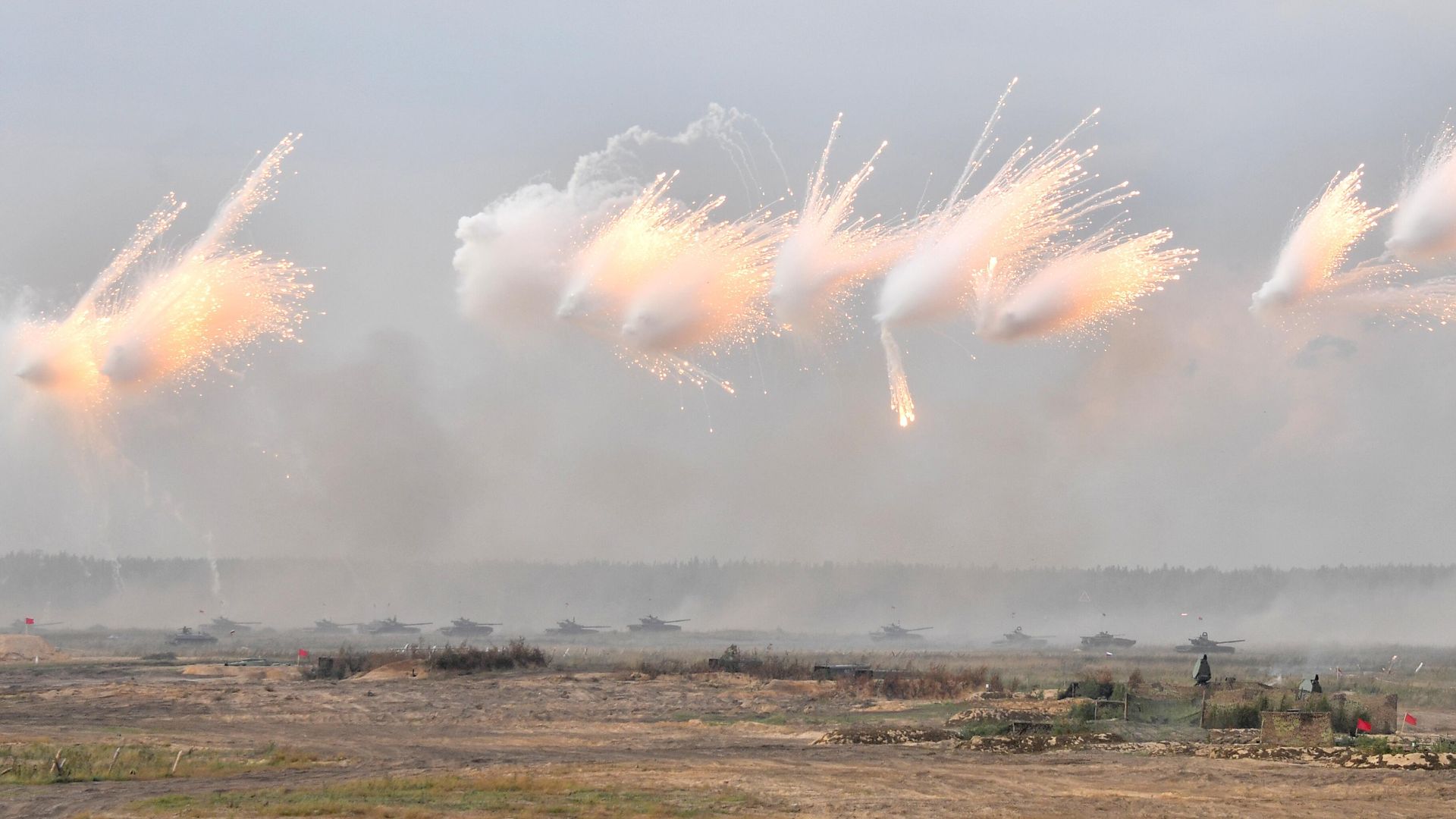 Основной этап учений Запад-2021 на полигоне Мулино в Нижегородской области Основной этап учений Запад-2021 на полигоне Мулино в Нижегородской области - РИА Новости, 1920, 19.09.2021
