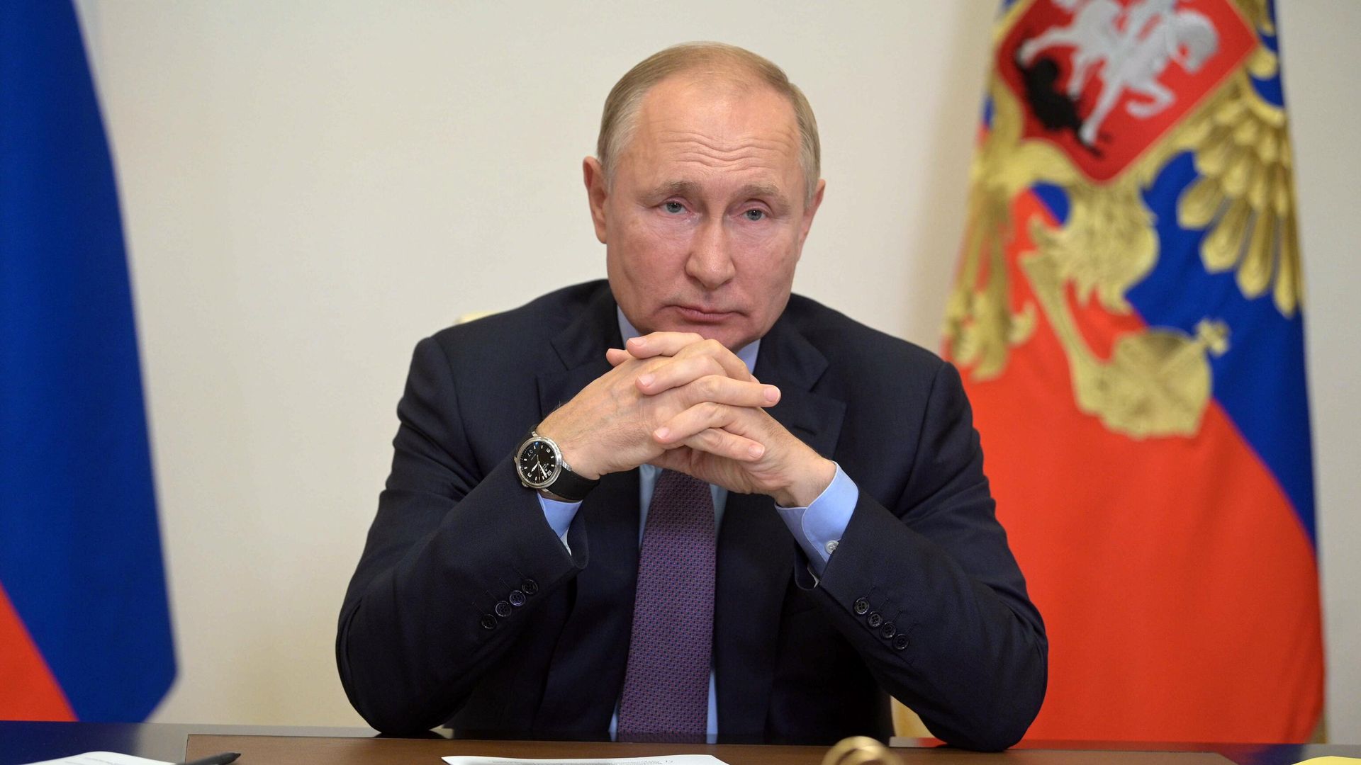 Президент РФ Владимир Путин в режиме видеоконференции проводит совещание с членами правительства РФ и руководством партии Единая Россия Президент РФ Владимир Путин в режиме видеоконференции проводит совещание с членами правительства РФ и руководством партии Единая Россия - РИА Новости, 1920, 03.10.2021