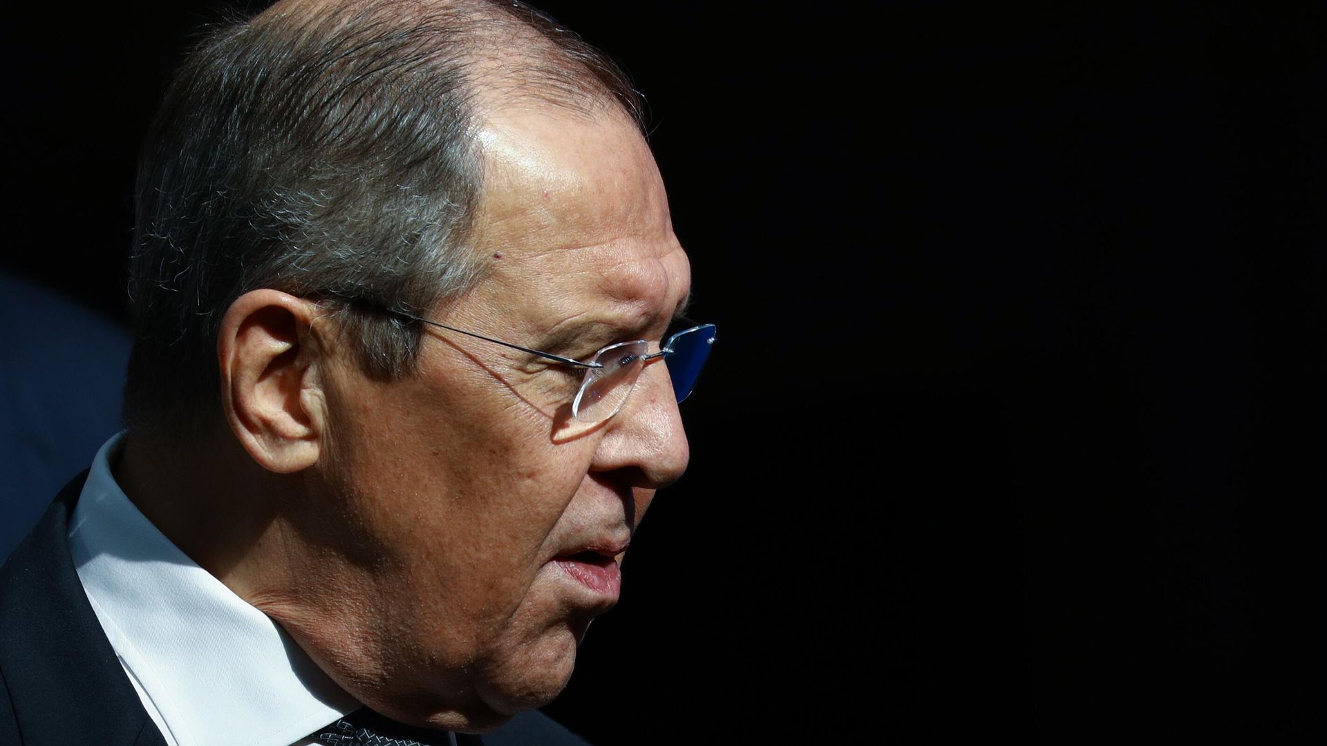 Министр иностранных дел РФ Сергей Лавров во время совместного заседания министров иностранных дел, министров обороны и секретарей совбезов ОДКБ в Душанбе Министр иностранных дел РФ Сергей Лавров во время совместного заседания министров иностранных дел, министров обороны и секретарей совбезов ОДКБ в Душанбе - РИА Новости, 1920, 25.09.2021