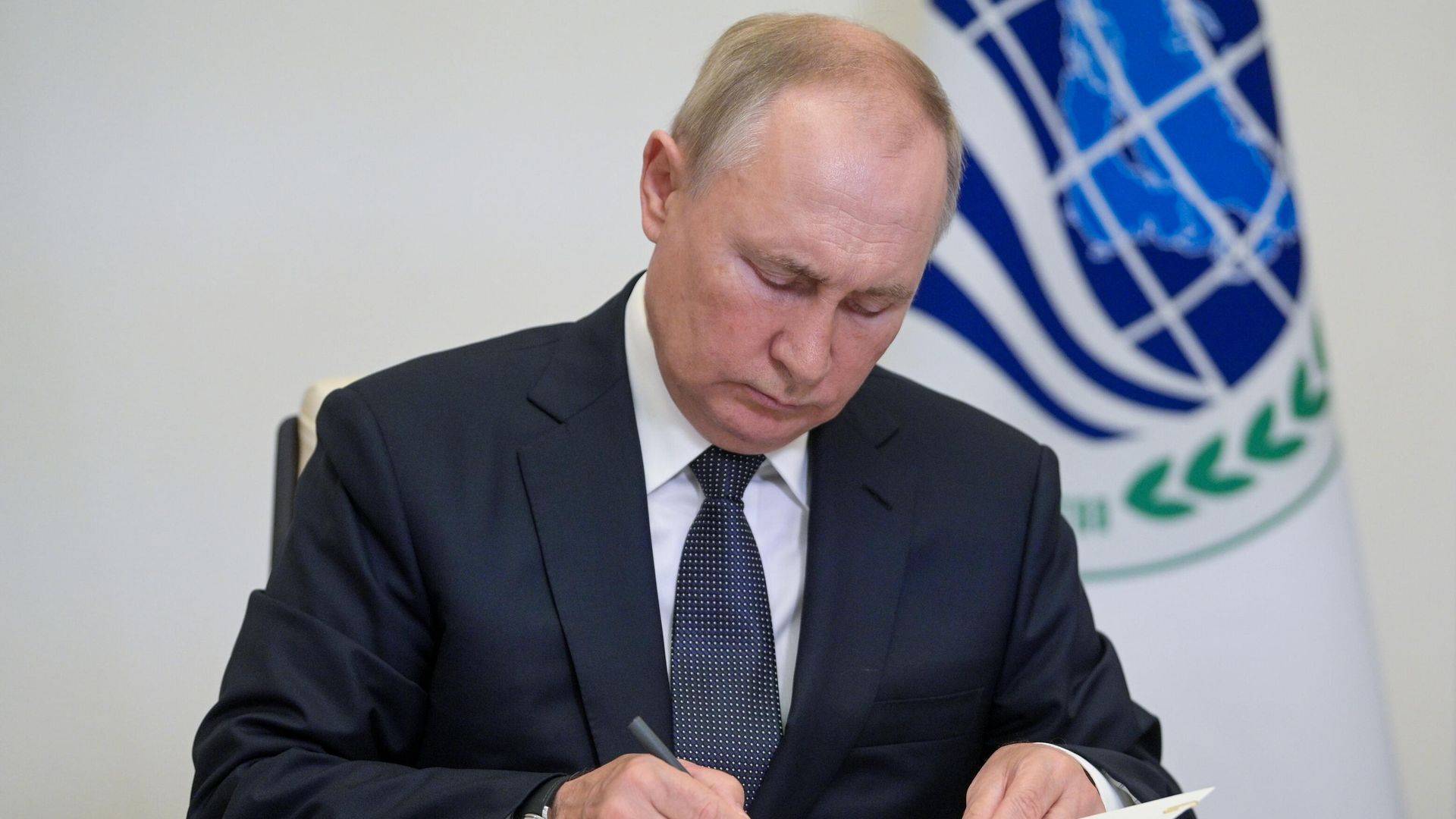Президент РФ Владимир Путин Президент РФ Владимир Путин - РИА Новости, 1920, 27.09.2021