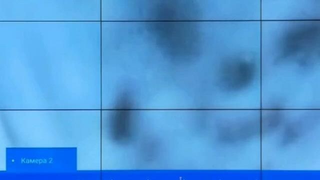 Закрытая тряпкой камера наблюдения на избирательном участке в Пятигорске Закрытая тряпкой камера наблюдения на избирательном участке в Пятигорске - РИА Новости, 1920, 19.09.2021
