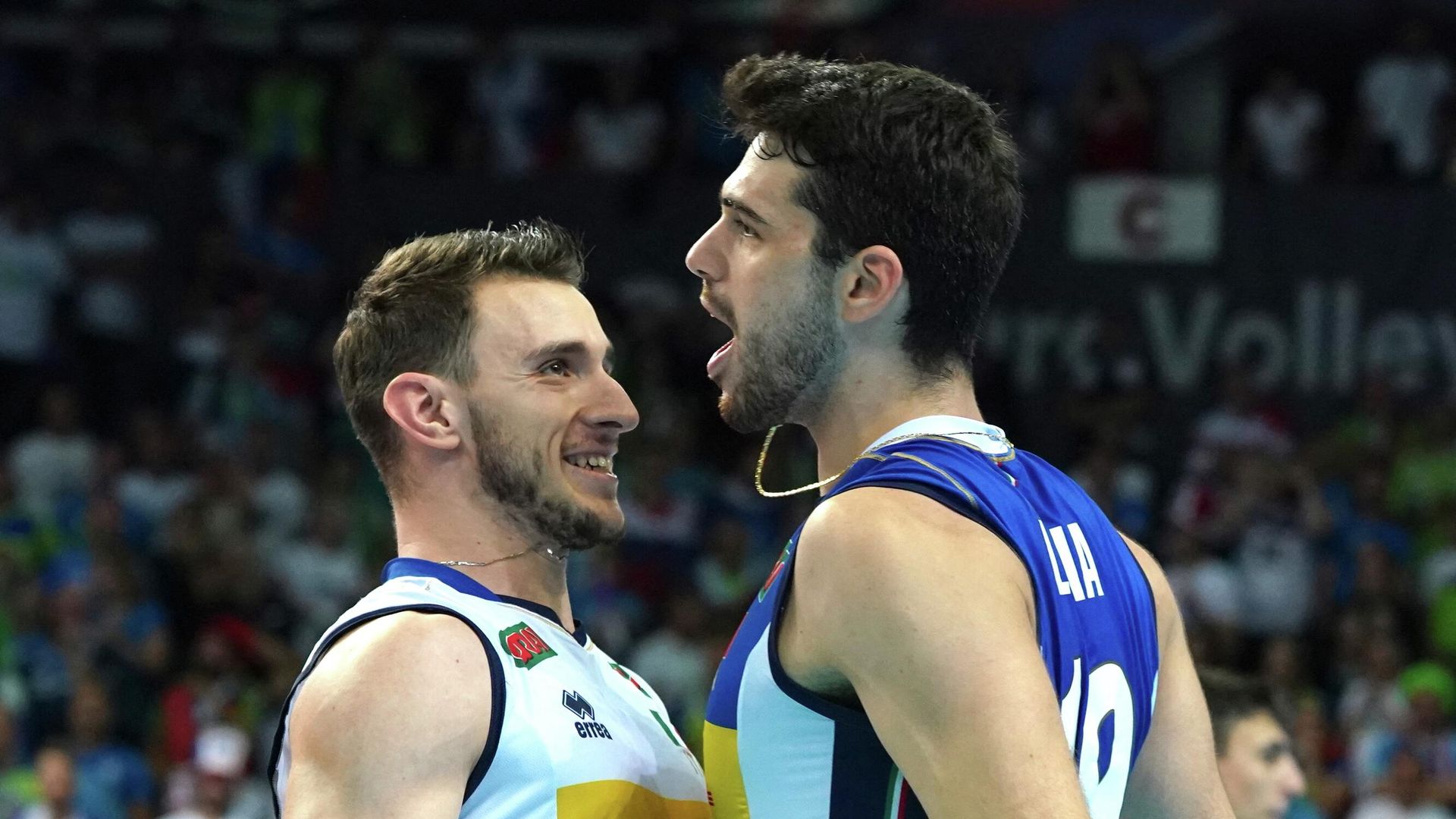 Italy's Daniele Lavia (R) and Fabio Balaso react during the EuroVolley 2021 final match Slovenia v Italy on September 19, 2021 in Katowice, Poland. (Photo by JANEK SKARZYNSKI / AFP) Italy's Daniele Lavia (R) and Fabio Balaso react during the EuroVolley 2021 final match Slovenia v Italy on September 19, 2021 in Katowice, Poland. (Photo by JANEK SKARZYNSKI / AFP) - РИА Новости, 1920, 20.09.2021