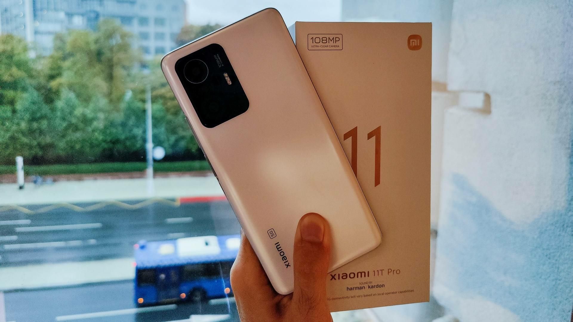 Xiaomi 11T Pro Xiaomi 11T Pro - РИА Новости, 1920, 21.09.2021