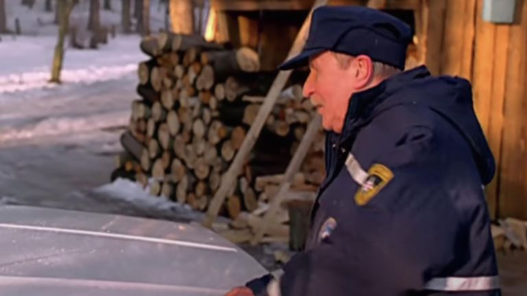 Кадр из фильма Особенности национальной охоты в зимний период Кадр из фильма Особенности национальной охоты в зимний период