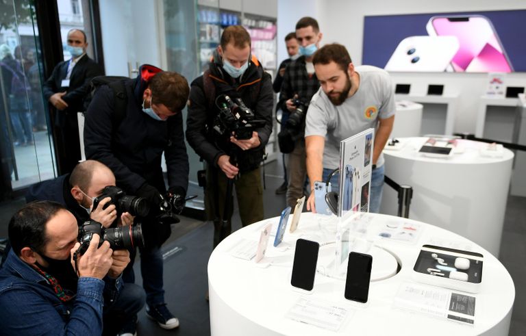 Старт продаж iPhone 13 Старт продаж iPhone 13