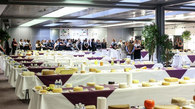 Конкурс сыров и молочных продуктов на салона Mondial du fromage 2021 Конкурс сыров и молочных продуктов на салона Mondial du fromage 2021