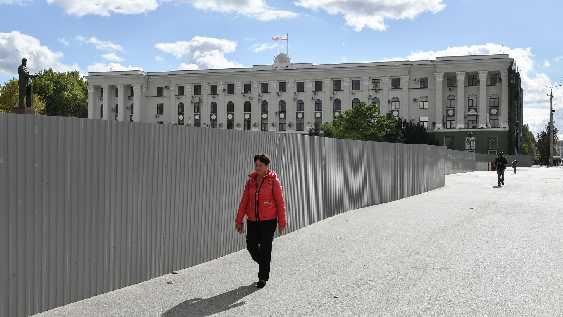 Здание Совета министров Республики Крым в Симферополе Здание Совета министров Республики Крым в Симферополе - РИА Новости, 1920, 25.09.2021