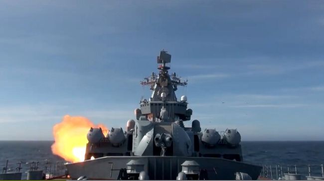 Гвардейский ракетный крейсер Варяг