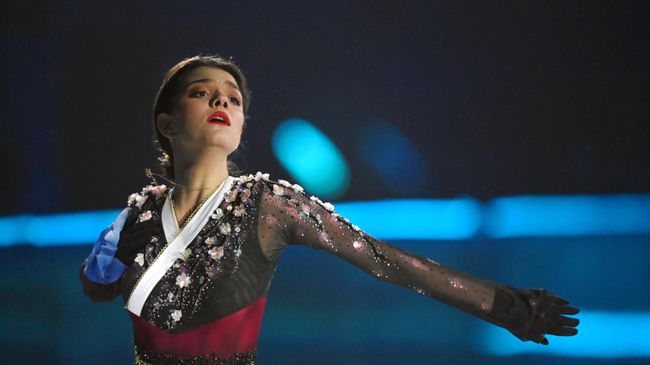 Евгения Медведева участвует в показательных выступлениях на гала-шоу Влюбленные в фигурное катание на ЦСКА Арене в Москве Евгения Медведева участвует в показательных выступлениях на гала-шоу Влюбленные в фигурное катание на ЦСКА Арене в Москве
