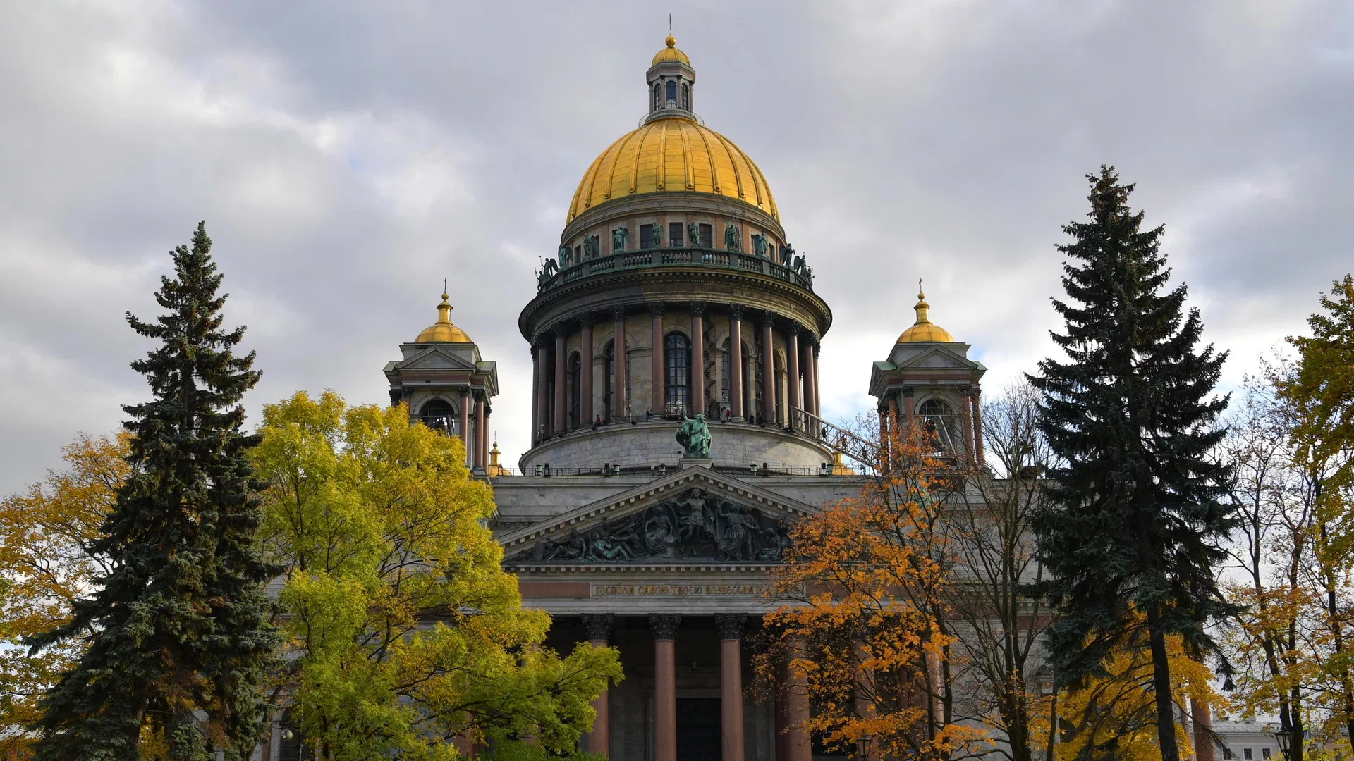 В Петербурге отменят коронавирусные ограничения