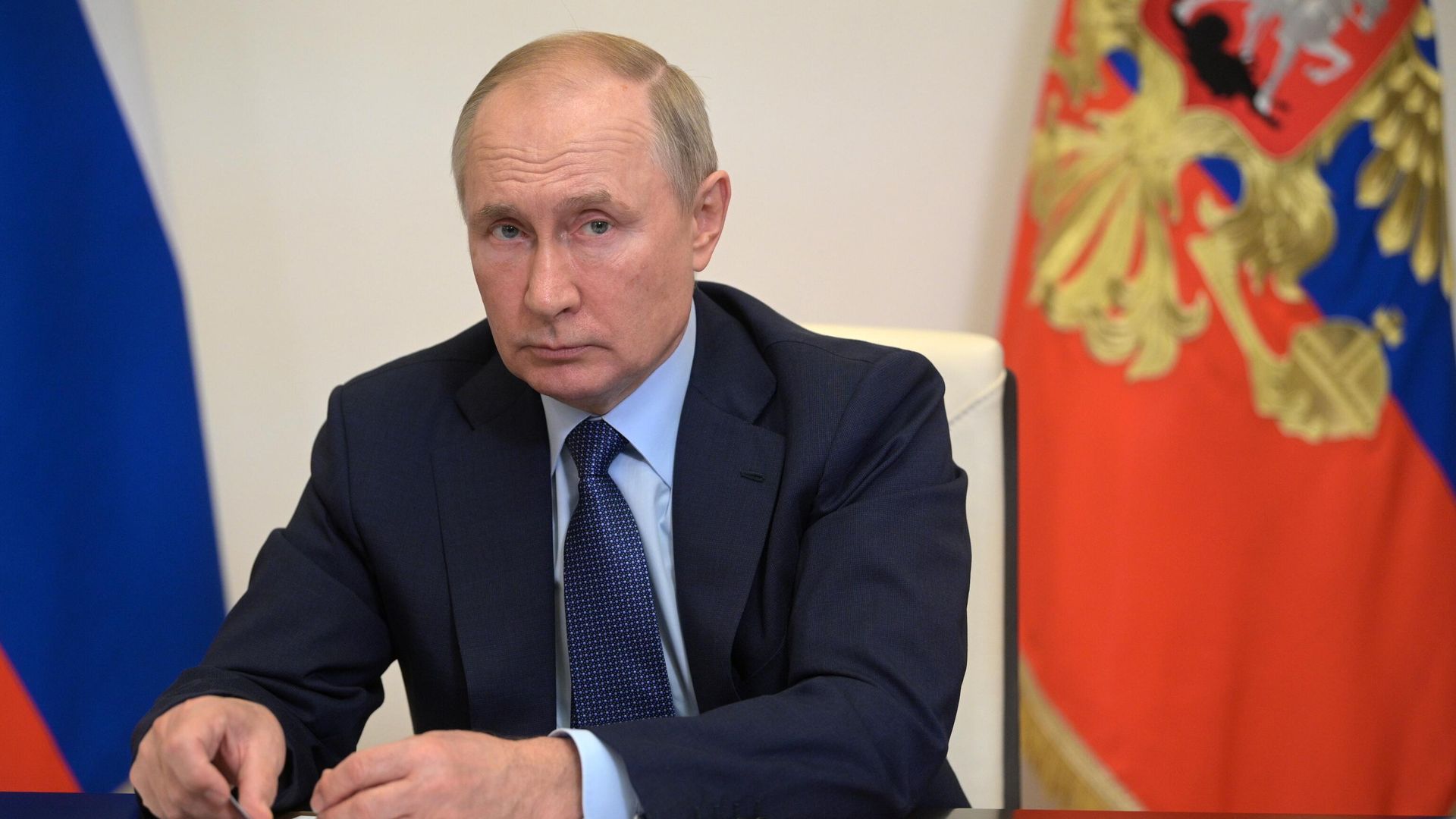 Президент РФ Владимир Путин провел совещание с членами правительства РФ Президент РФ Владимир Путин провел совещание с членами правительства РФ - РИА Новости, 1920, 06.10.2021