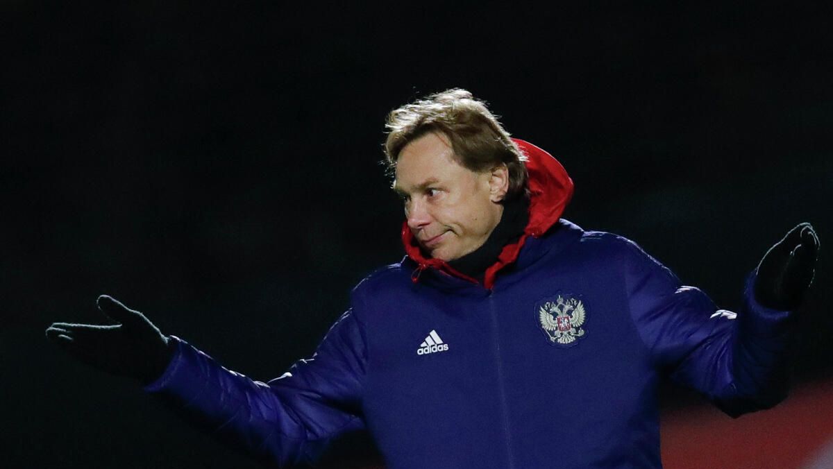 Главный тренер сборной России Валерий Карпин Главный тренер сборной России Валерий Карпин - РИА Новости, 1920, 13.10.2021