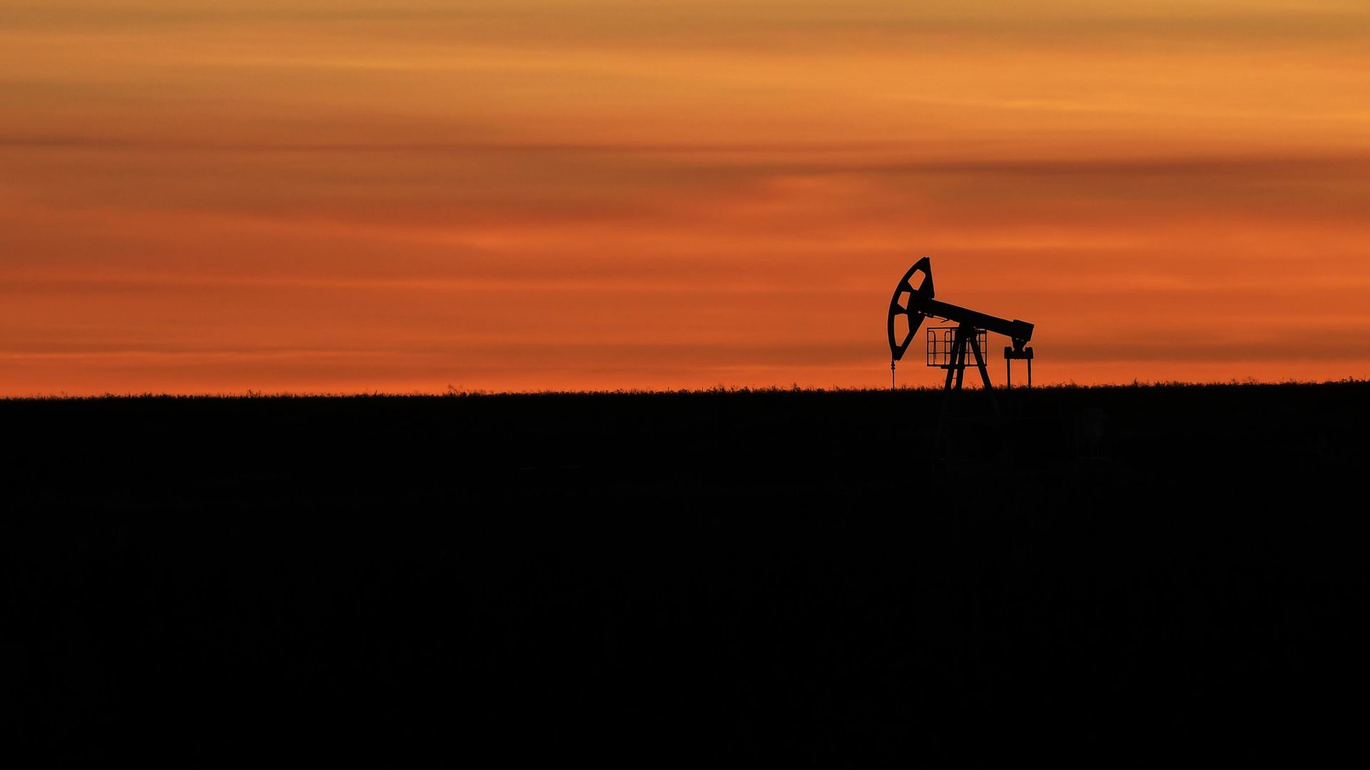 Добыча нефти Добыча нефти - РИА Новости, 1920, 05.12.2022