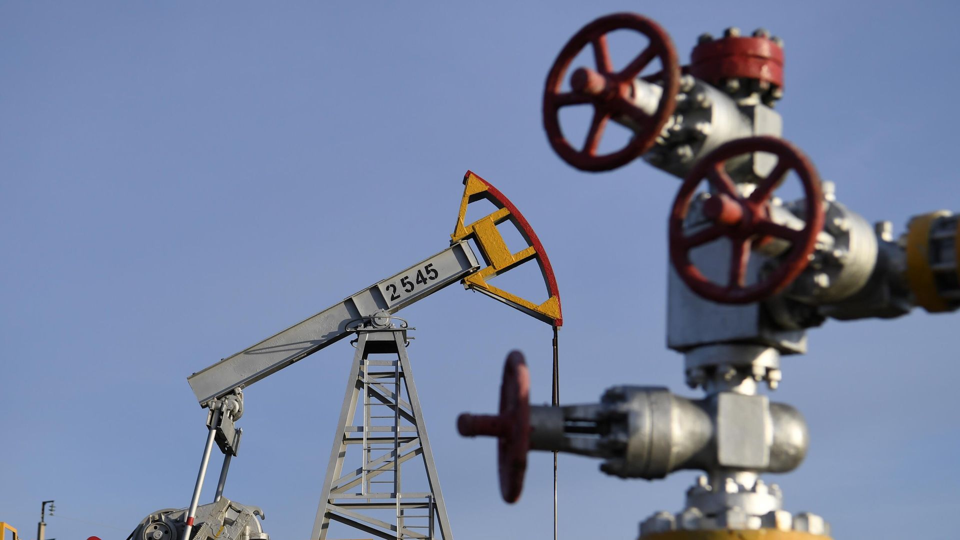 Добыча нефти в Татарстане Добыча нефти в Татарстане - РИА Новости, 1920, 02.05.2022