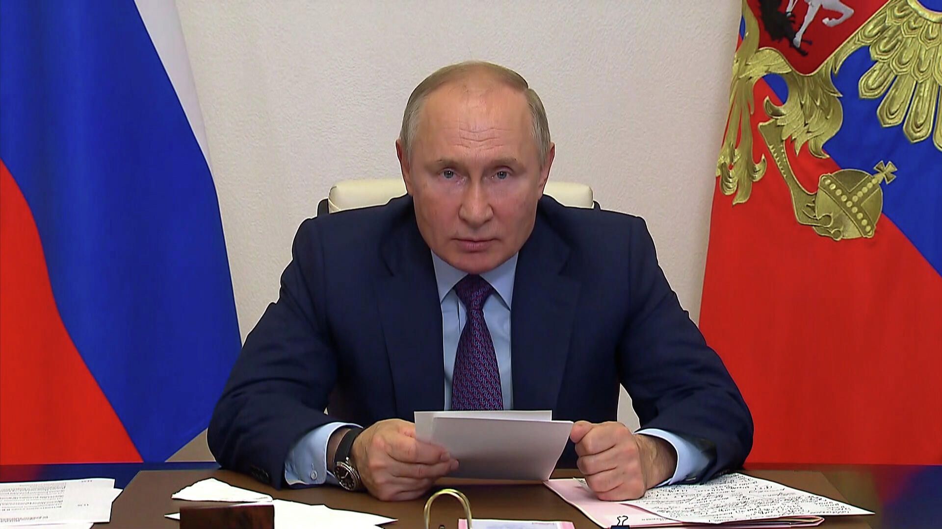 Они допустили ошибки – Путин о действиях европейских партнеров в ситуации с газом Они допустили ошибки – Путин о действиях европейских партнеров в ситуации с газом - РИА Новости, 1920, 06.10.2021