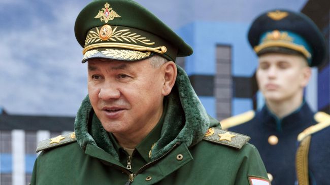 Министр обороны РФ Сергей Шойгу выступает на церемонии закладки камня в основание будущего госпиталя для медицинского обеспечения военнослужащих, членов семей и жителей города Плесецк