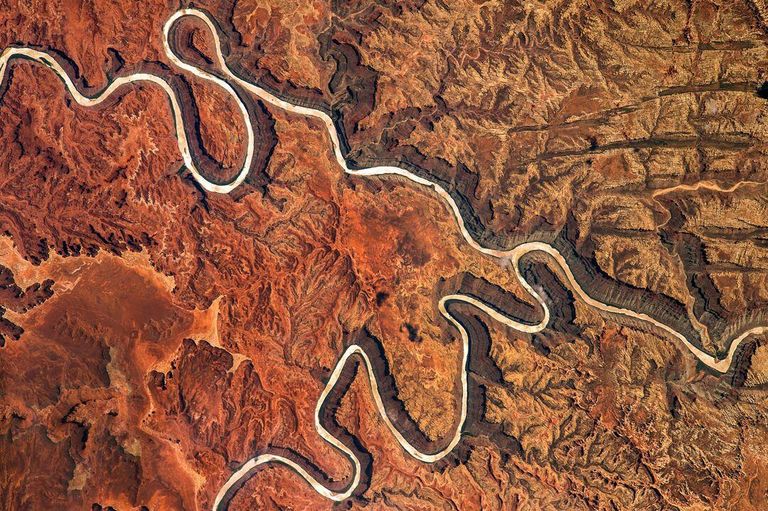 Каньонлендс (Canyonlands National Park) в штате Юта, США с борта МКС