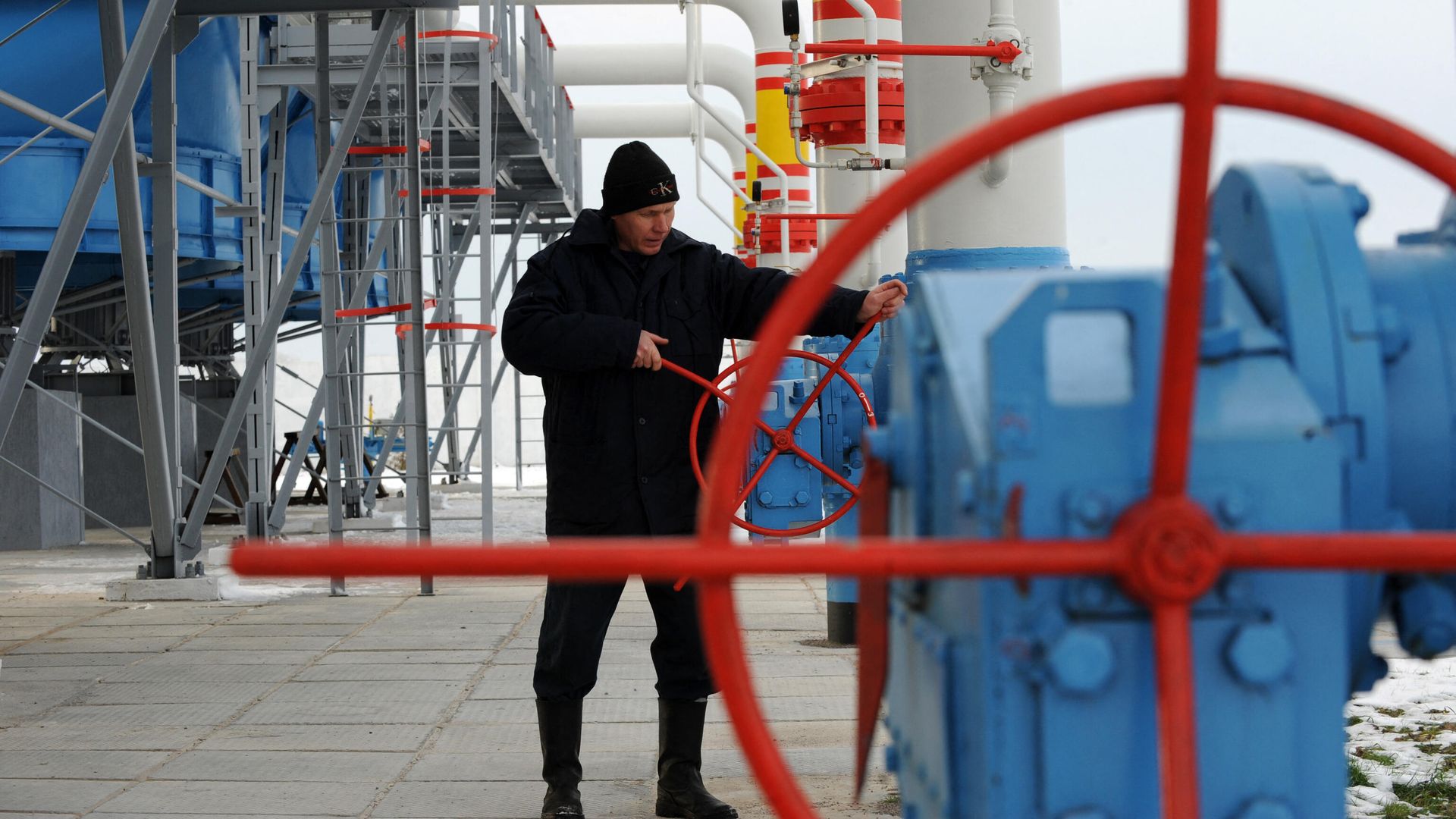 Работник газовой компании Нафтогаз Работник газовой компании Нафтогаз - РИА Новости, 1920, 14.10.2021