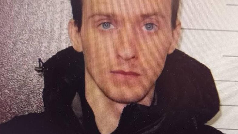 Подозреваемый в нападении на 15-летнюю школьницу в Волгограде Подозреваемый в нападении на 15-летнюю школьницу в Волгограде - РИА Новости, 1920, 13.10.2021