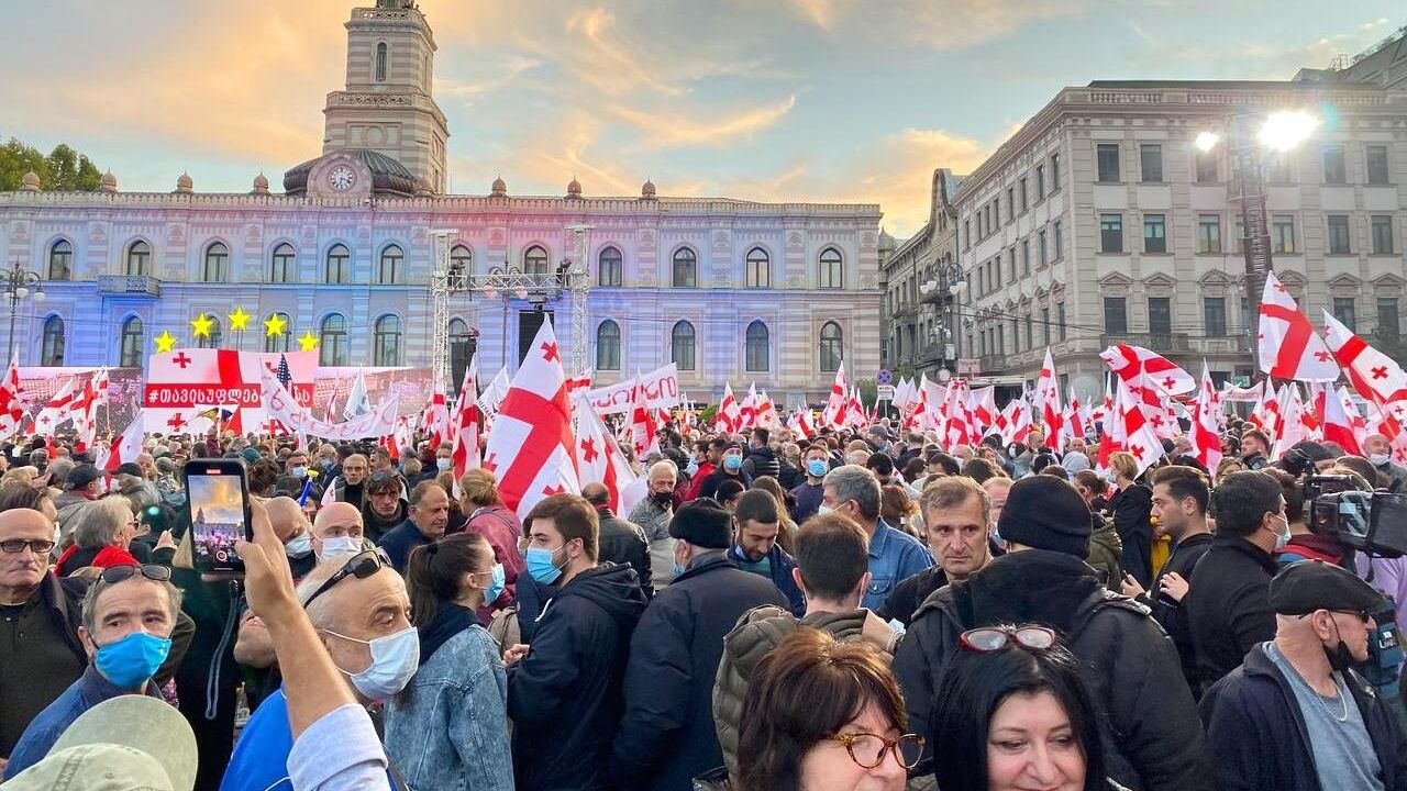 Акция сторонников Саакашвили в Тбилиси Акция сторонников Саакашвили в Тбилиси - РИА Новости, 1920, 01.01.2022