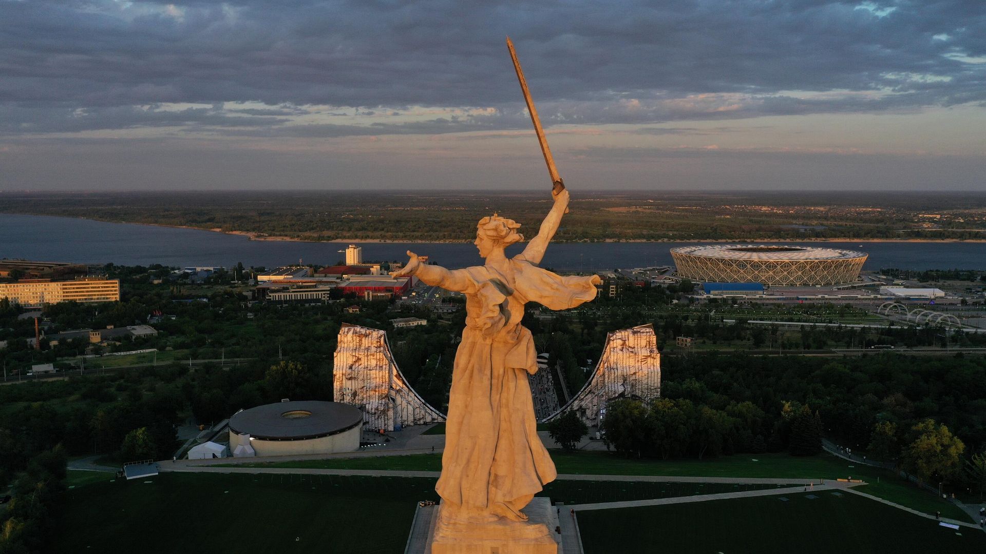 Монумент Родина-мать зовет! Монумент Родина-мать зовет! - РИА Новости, 1920, 02.02.2024