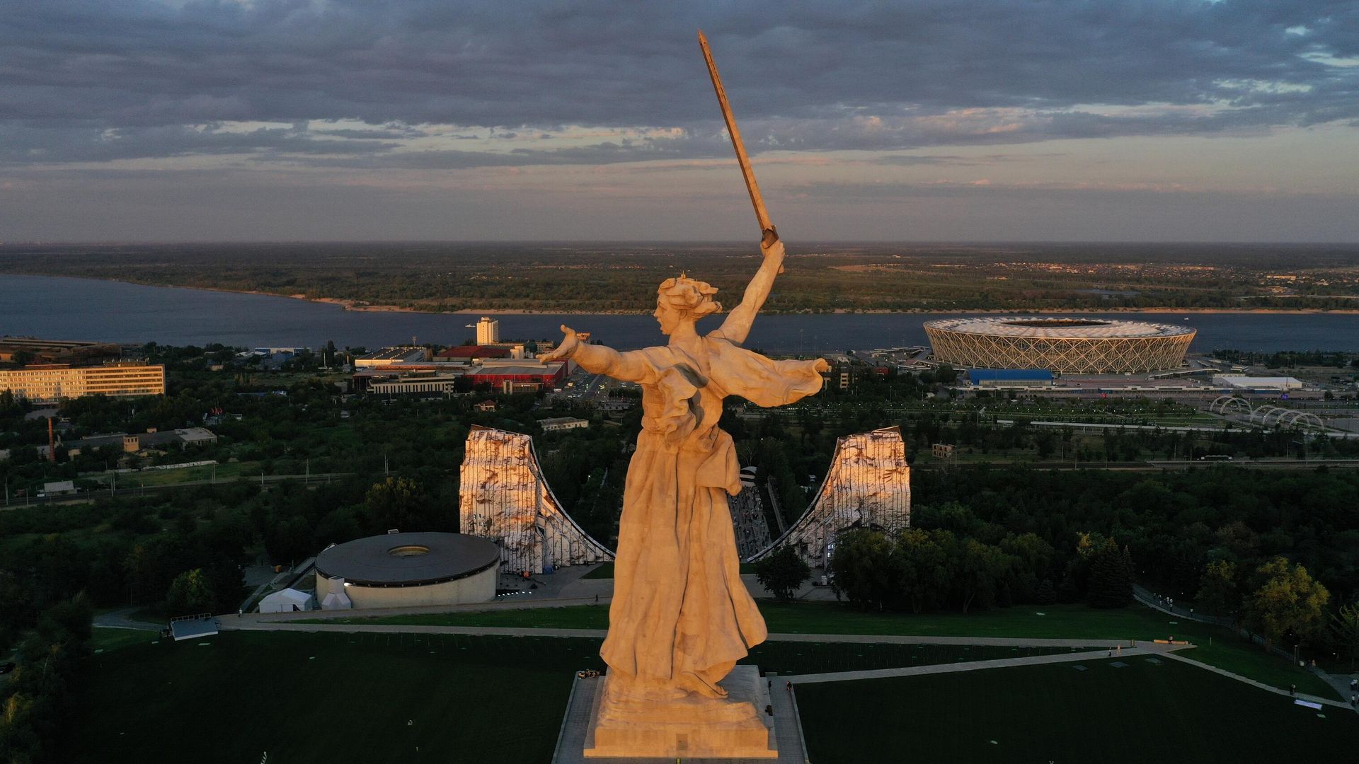 Монумент Родина-мать зовет! Монумент Родина-мать зовет! - РИА Новости, 1920, 02.02.2024