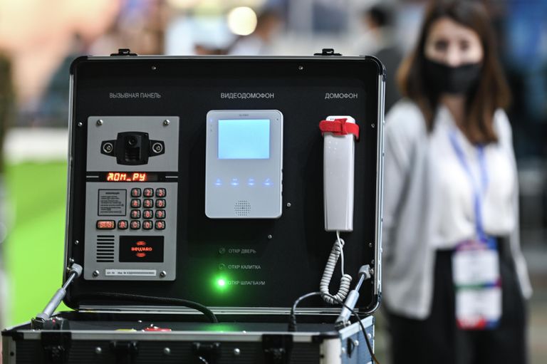 Многоабонентский IP домофон компании Beward на Международной выставке Интерполитех-2021 в МВЦ Крокус Экспо в Москве Многоабонентский IP домофон компании Beward на Международной выставке Интерполитех-2021 в МВЦ Крокус Экспо в Москве