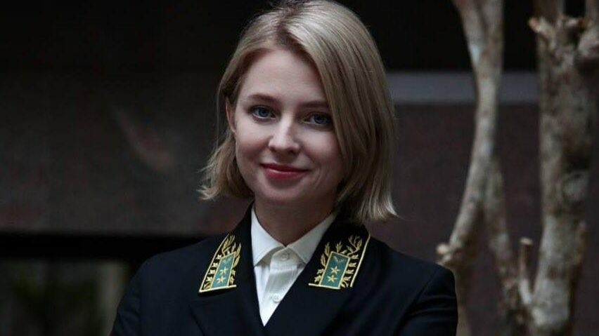 Наталья Поклонская в дипломатической форме МИД России Наталья Поклонская в дипломатической форме МИД России - РИА Новости, 1920, 19.01.2022