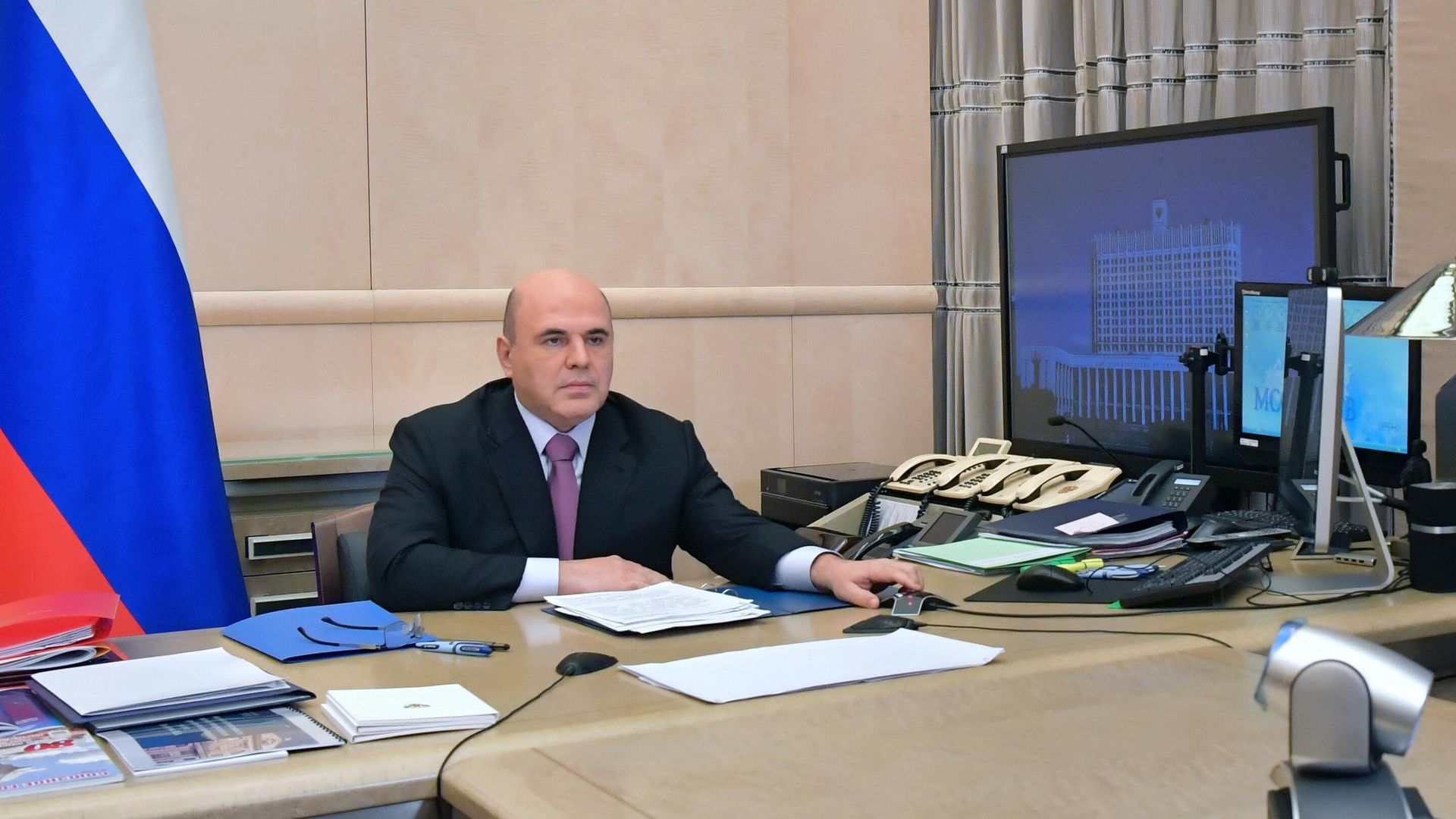 Председатель правительства РФ Михаил Мишустин проводит совещание с членами кабинета министров РФ в режиме видеоконференции Председатель правительства РФ Михаил Мишустин проводит совещание с членами кабинета министров РФ в режиме видеоконференции - РИА Новости, 1920, 22.10.2021