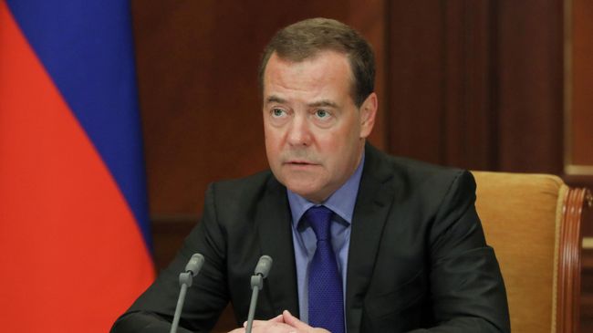 Заместитель председателя Совета безопасности РФ Дмитрий Медведев Заместитель председателя Совета безопасности РФ Дмитрий Медведев