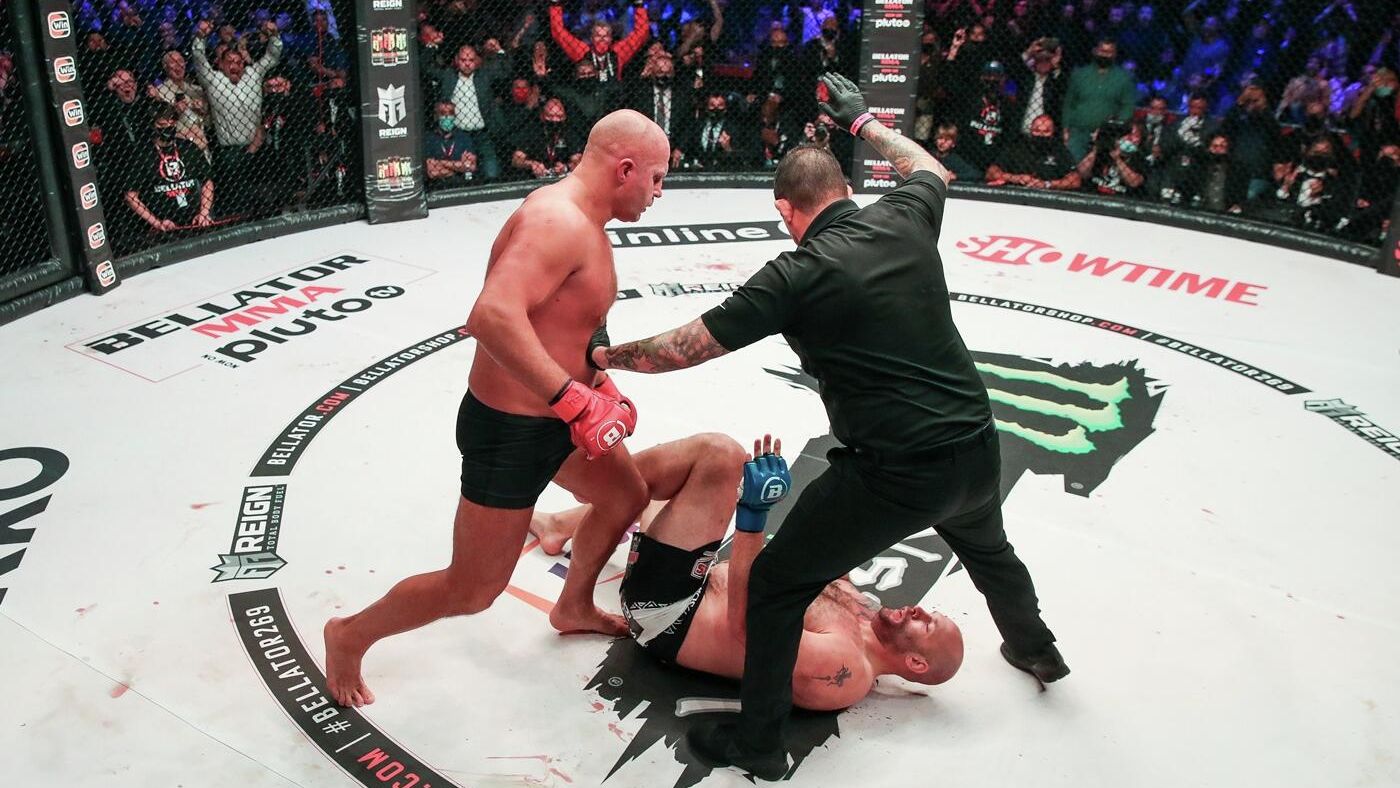 Федор Емельяненко против Тимоти Джонсона на Bellator 269 - РИА Новости, 1920, 24.10.2021