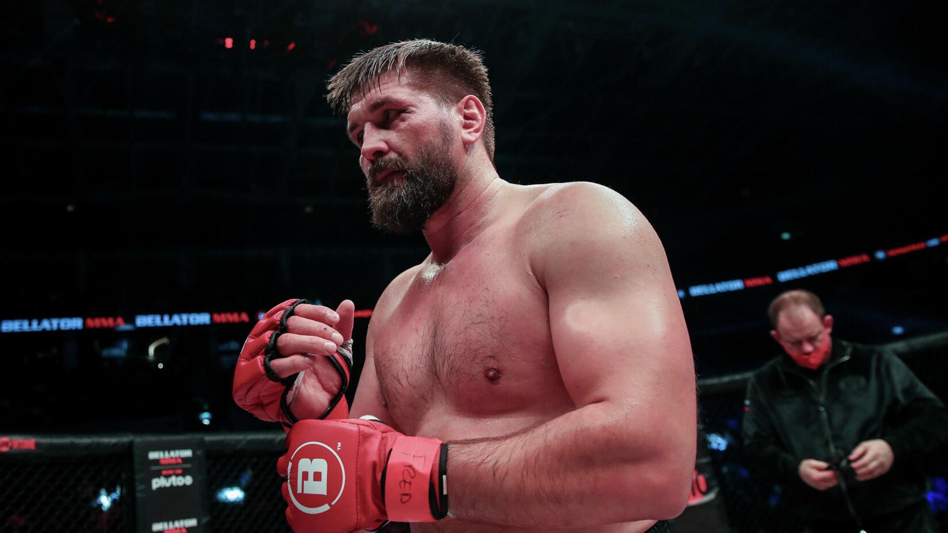 Экс-чемпион Bellator Виталий Минаков Экс-чемпион Bellator Виталий Минаков - РИА Новости, 1920, 30.03.2024