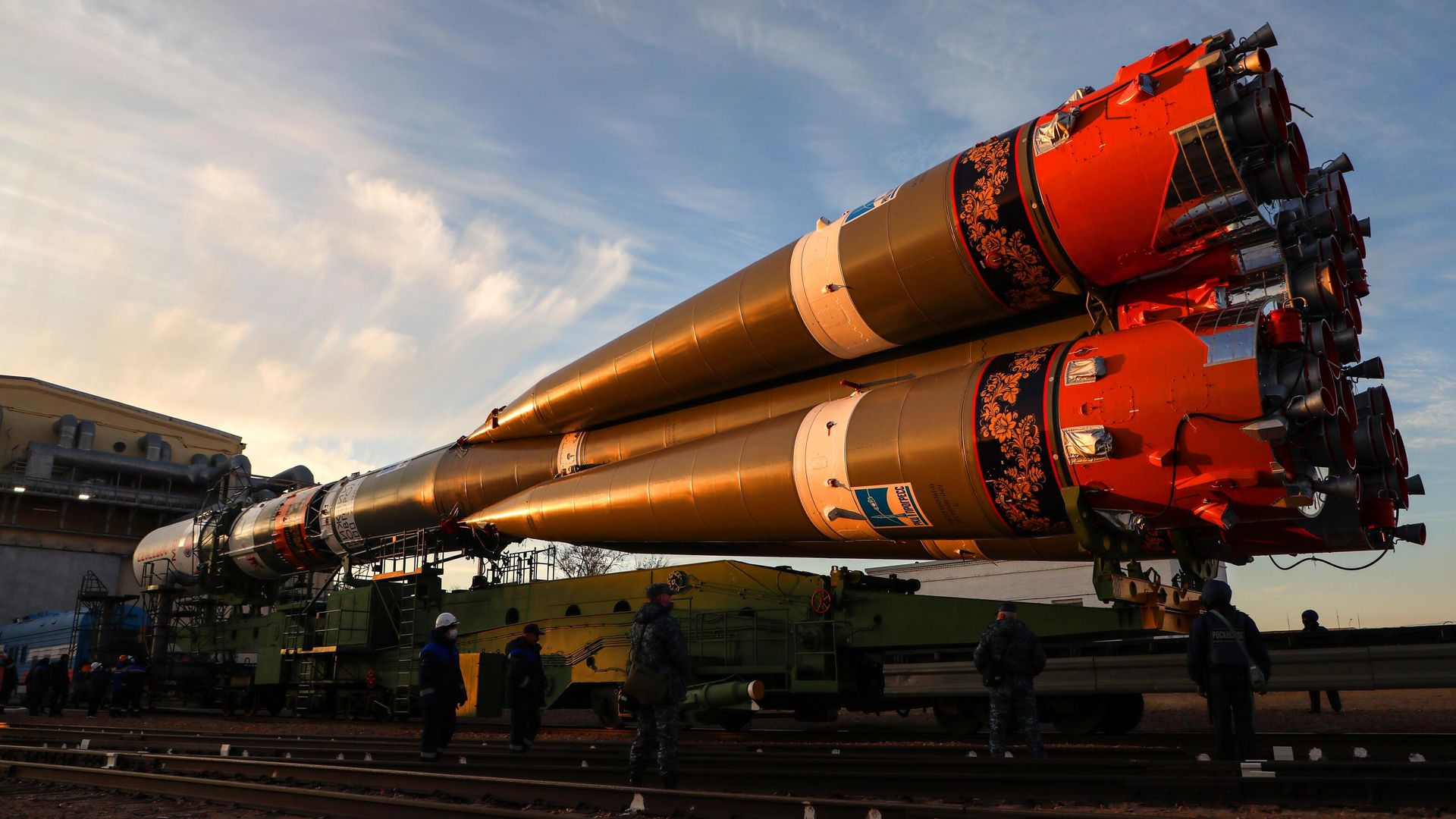 Вывоз ракеты-носителя Союз-2.1а с грузовым кораблем Прогресс на стартовый комплекс космодрома Байконур - РИА Новости, 1920, 21.05.2023