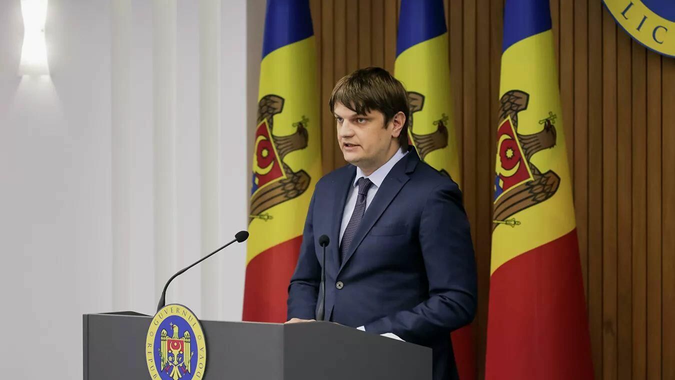 Вице-премьер, министр инфраструктуры и регионального развития Андрей Спыну Вице-премьер, министр инфраструктуры и регионального развития Андрей Спыну - РИА Новости, 1920, 01.11.2021