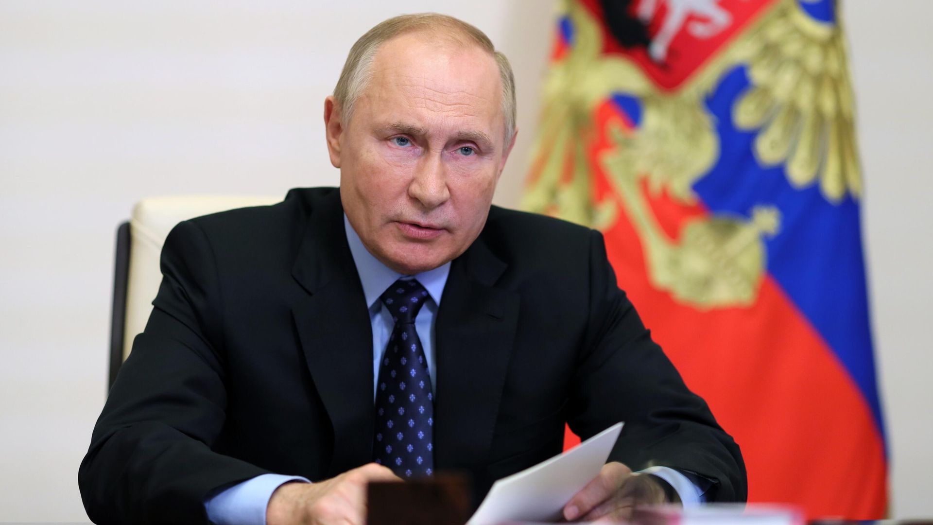 Президент РФ Владимир Путин провел совещание по вопросам освоения ресурсного потенциала полуострова Ямал Президент РФ Владимир Путин провел совещание по вопросам освоения ресурсного потенциала полуострова Ямал - РИА Новости, 1920, 27.10.2021