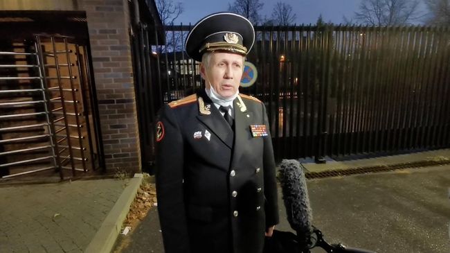 Акция у немецкого посольства в Москве в ответ Мемориалу* 
