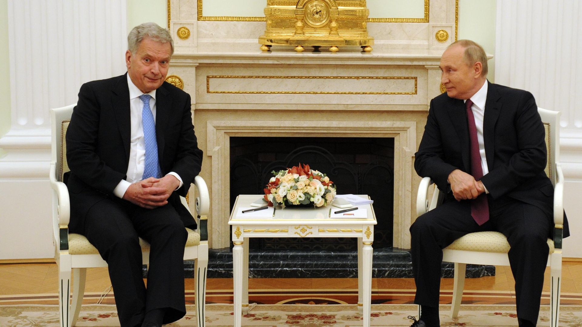 Президент России Владимир Путин и президент Финляндии Саули Ниинисте Президент России Владимир Путин и президент Финляндии Саули Ниинисте - РИА Новости, 1920, 14.05.2022