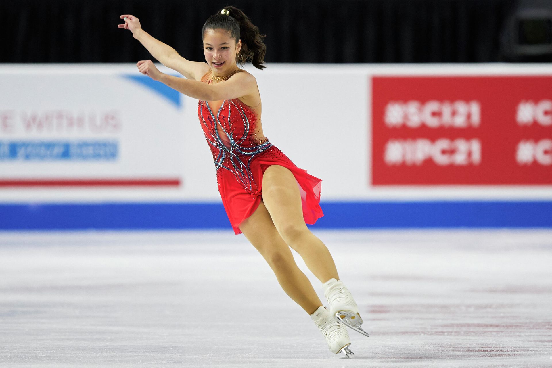 Алиса Лю выступает на Skate Canada International в Ванкувере - РИА Новости, 1920, 31.10.2021