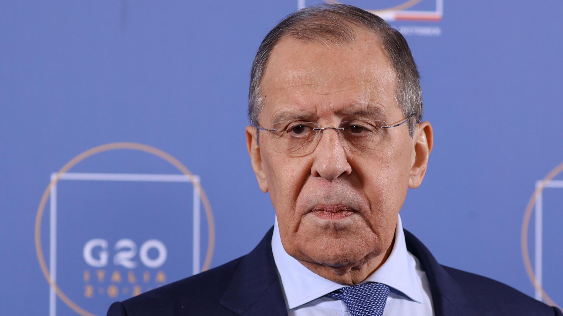 Министр иностранных дел РФ Сергей Лавров во время пресс-конференции на полях саммита Группы двадцати в Риме Министр иностранных дел РФ Сергей Лавров во время пресс-конференции на полях саммита Группы двадцати в Риме - РИА Новости, 1920, 31.10.2021