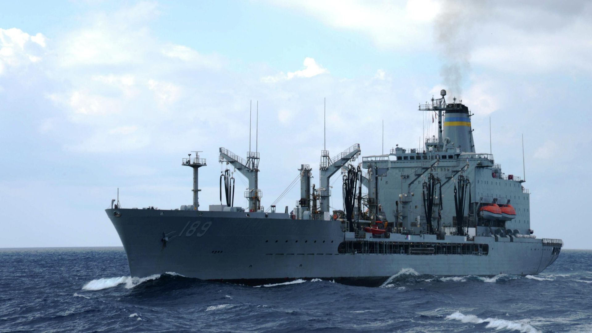Танкер-заправщик ВМС США John Lenthall Танкер-заправщик ВМС США John Lenthall - РИА Новости, 1920, 03.11.2021