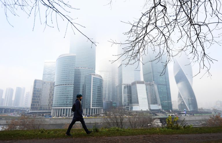 Вид с набережной Тараса Шевченко на здания Московского международного делового центра Москва-Сити в Москве Вид с набережной Тараса Шевченко на здания Московского международного делового центра Москва-Сити в Москве