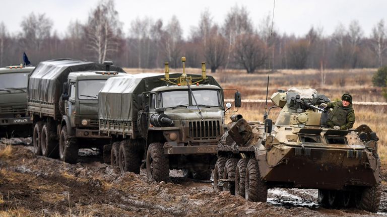 Отработка сопровождения гуманитарной помощи в рамках миротворческих учений стран ОДКБ Нерушимое братство - 2021 на полигоне Казанского высшего танкового командного Краснознаменного училища в Татарстане