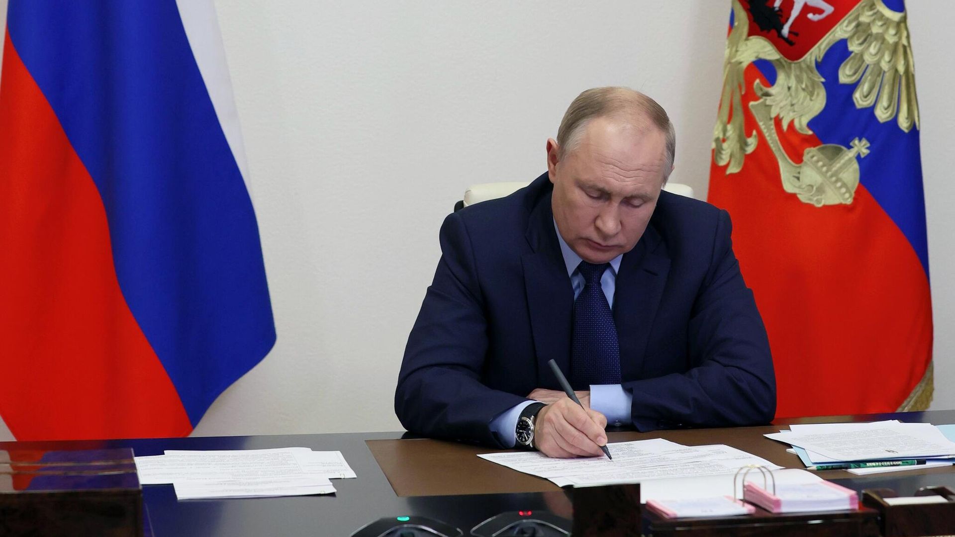 Президент РФ Владимир Путин Президент РФ Владимир Путин - РИА Новости, 1920, 26.06.2026